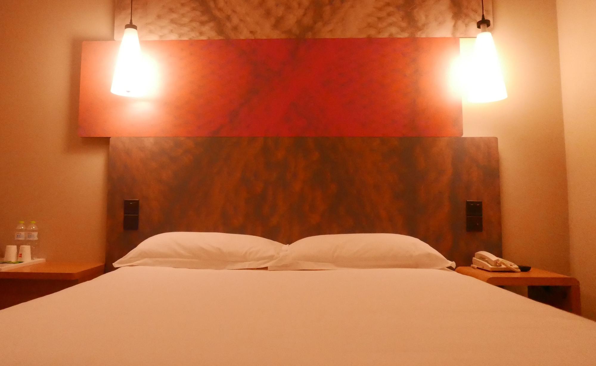 Ibis Qingdao Ningxia Road Hotell Eksteriør bilde